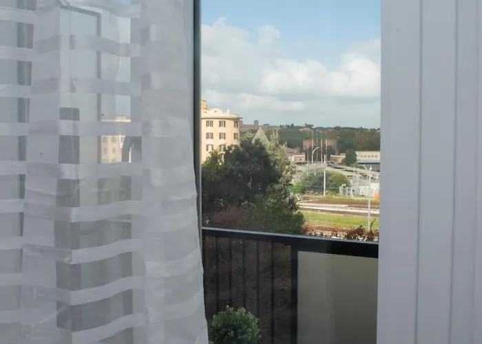 Tra Piramide E Garbatella - Urbe Romana Apartamento *