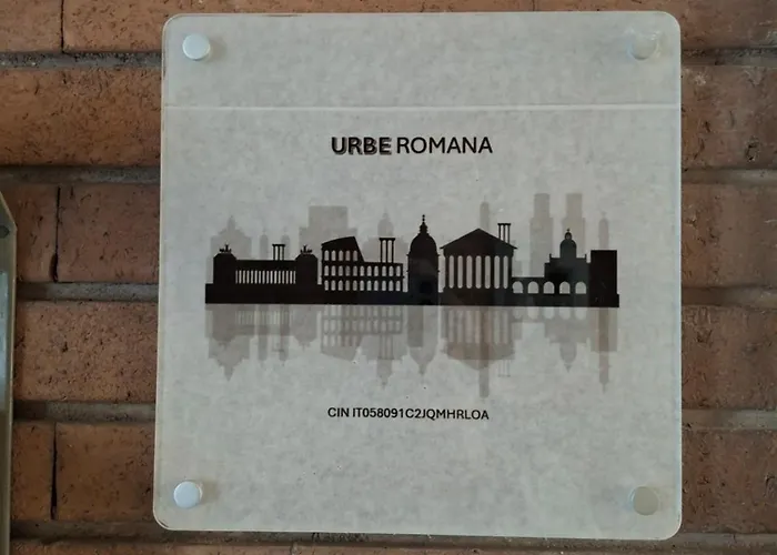 Tra Piramide E Garbatella - Urbe Romana * Roma